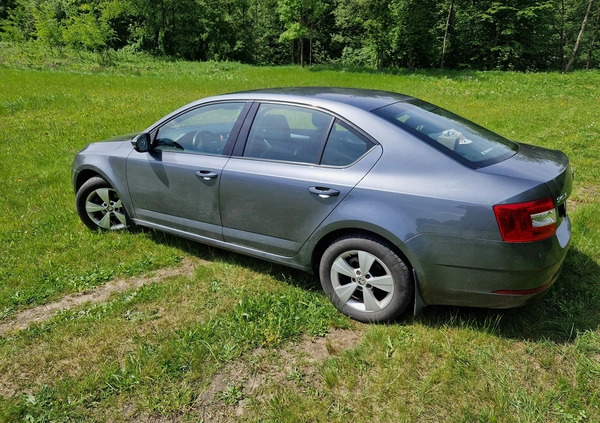 Skoda Octavia cena 63700 przebieg: 65000, rok produkcji 2018 z Kraków małe 92